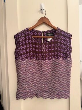 CHANEL Purple Patterned Sleeveless Tank Top